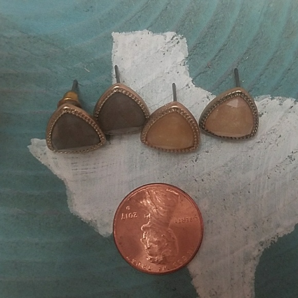 Studs - Picture 2 of 2